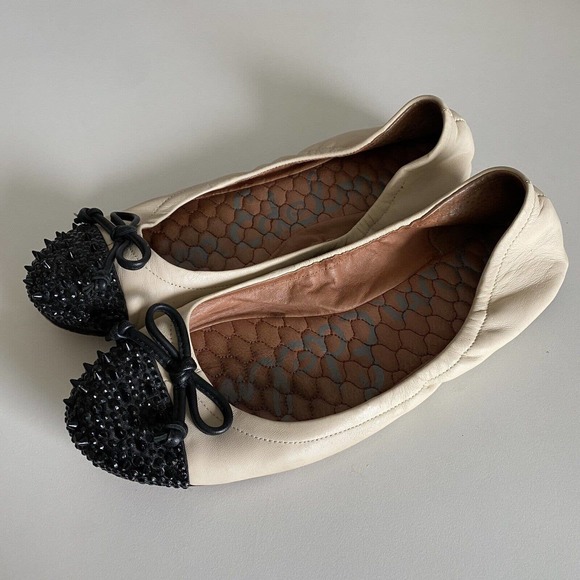 Sam Edelman Beatrix Ballet Flat Ballerina Studded Spike Cream Black Toe … - Picture 3 of 5